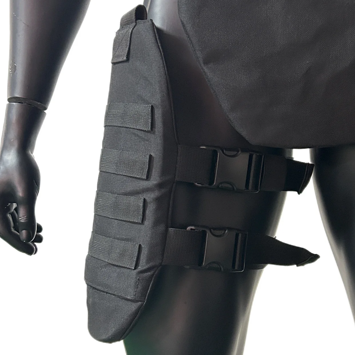 Protección táctica piernas con forro EVA antimpactos exterior - imagen 4