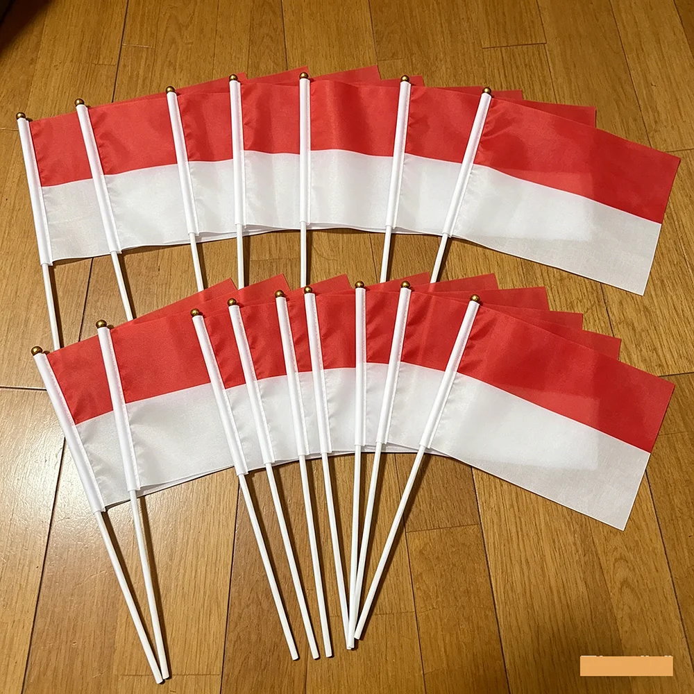 Bandera Indonesia con asta, pequeña para agitar a mano y decorar - imagen 5
