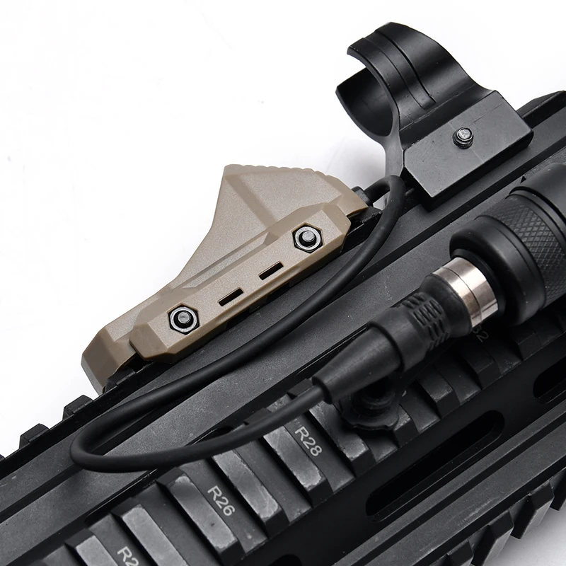 SureFire linterna táctica M300/M600 AXON doble función, interruptor - imagen 2