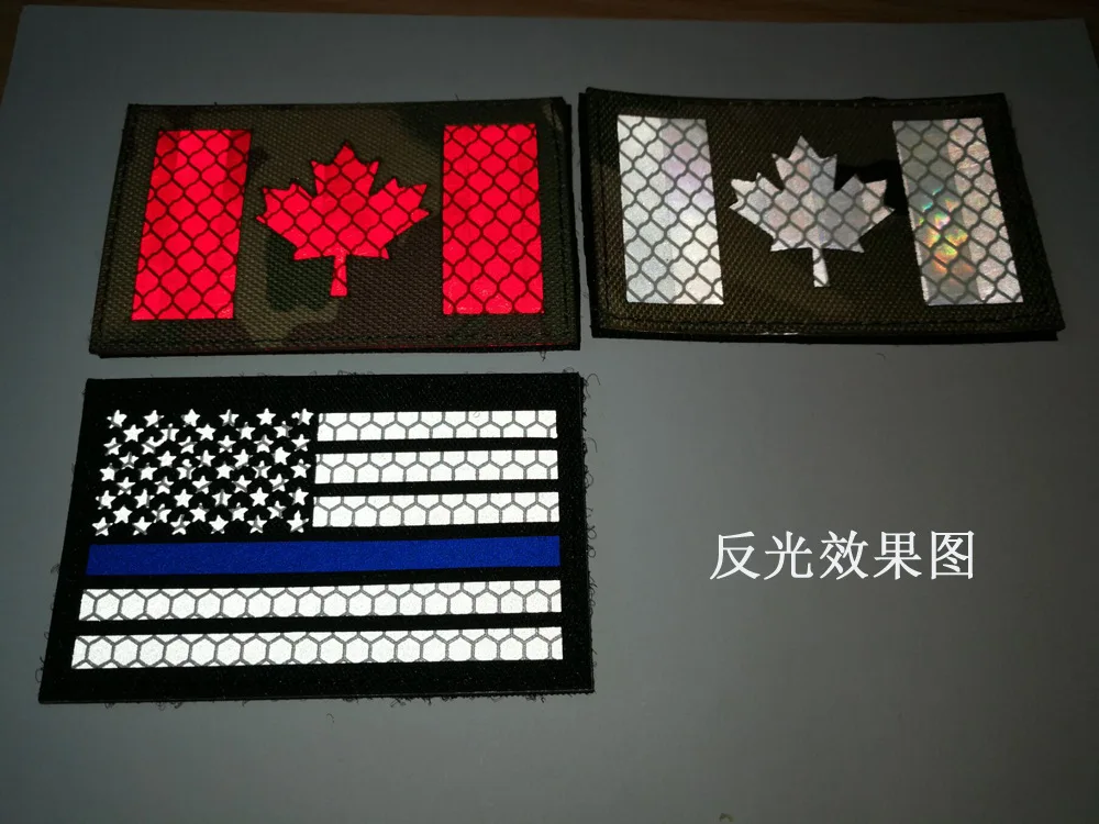 Vista de la insignia bordada para velcro