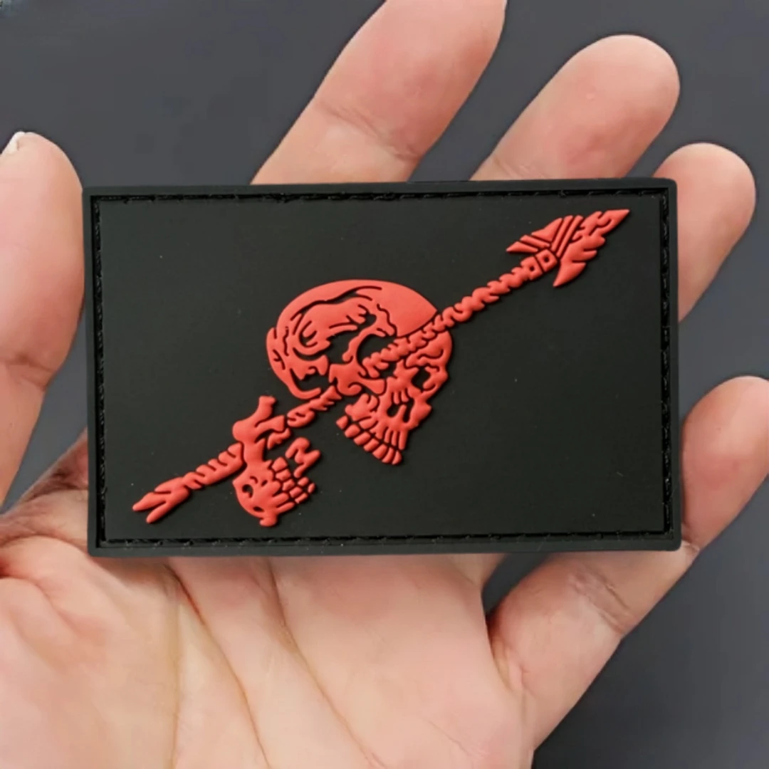 Parche táctico PVC 3D Red Skull Arms – Gancho y bucle militar - imagen 5