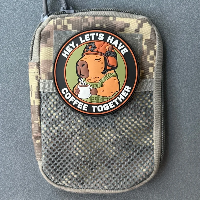 Parche táctico PVC con gancho y bucle capibara para mochila y ropa