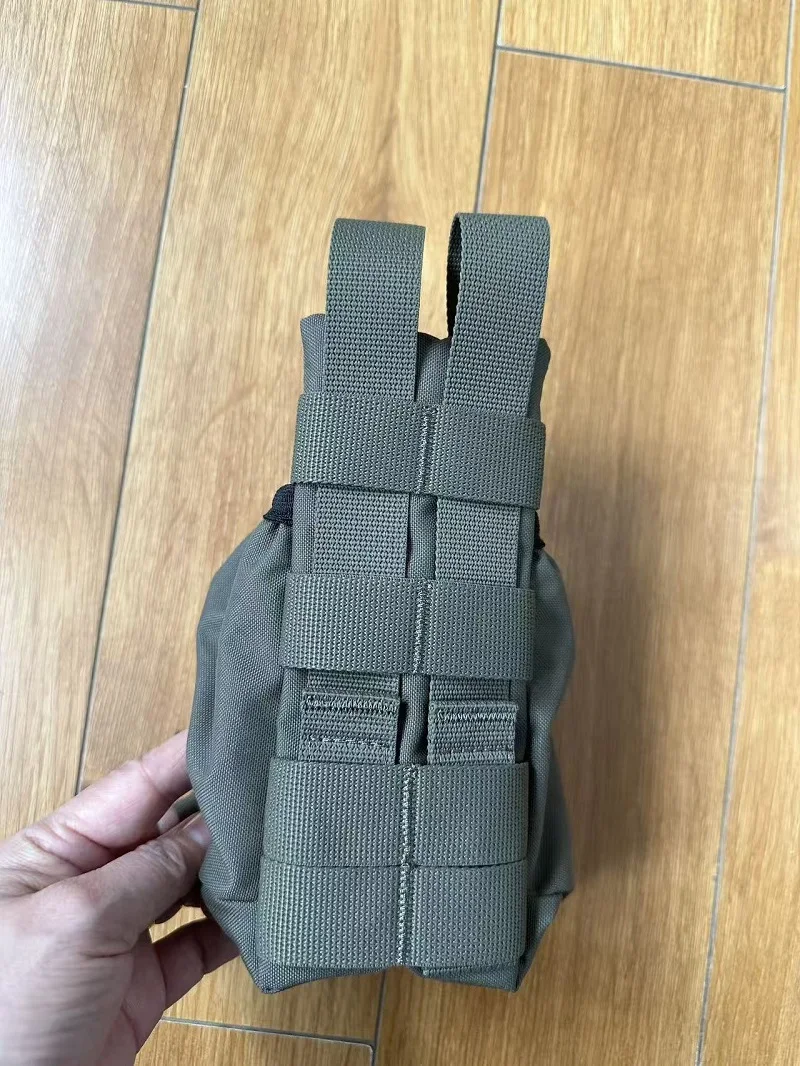 Detalle del diseño de la bolsa para hidratación