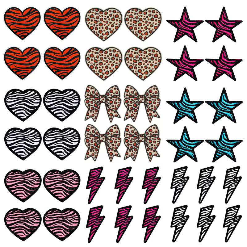 Parches bordados con formas corazón, estrella y lazo