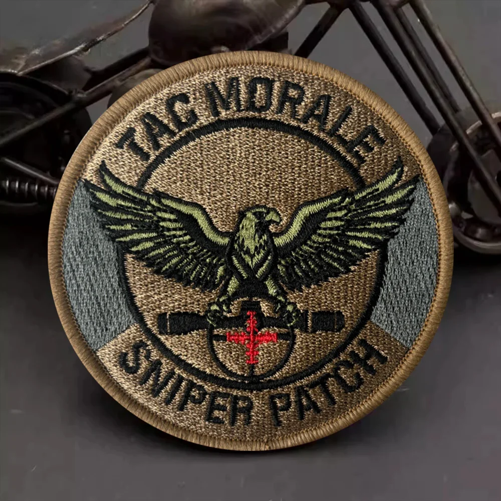 Detalle del parche TAC MORALE sniper bordado