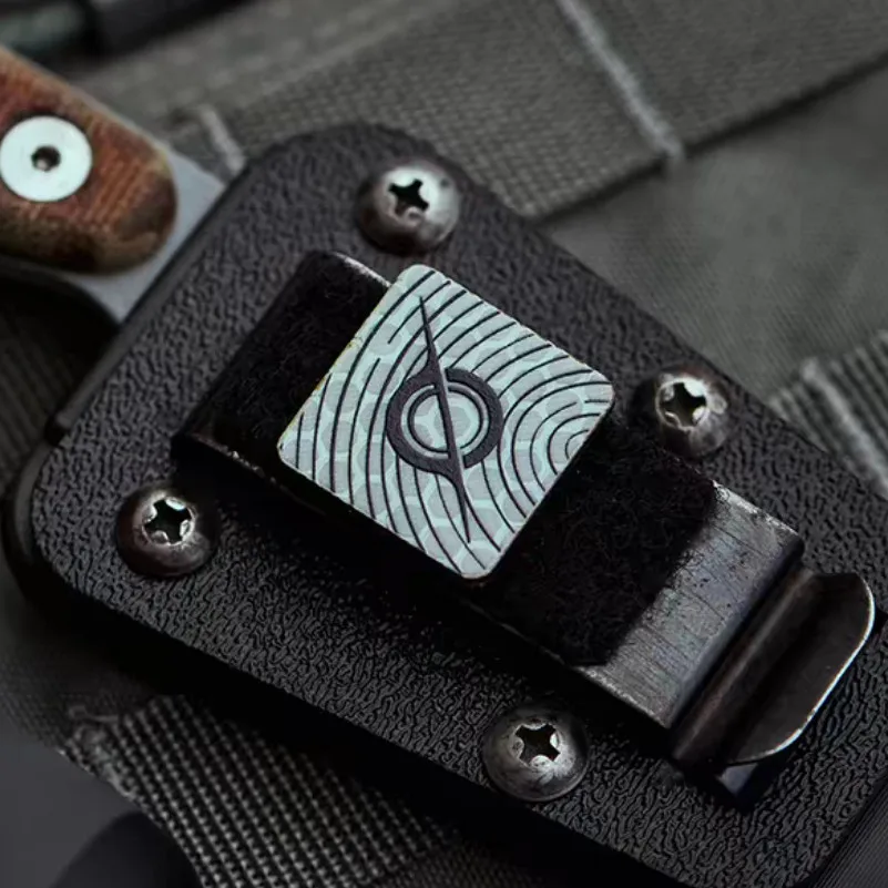 Parche luminoso agujero negro mini cuadrado para ropa y mochila - imagen 2