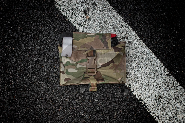 Vista frontal del pouch Airsoft PH61
