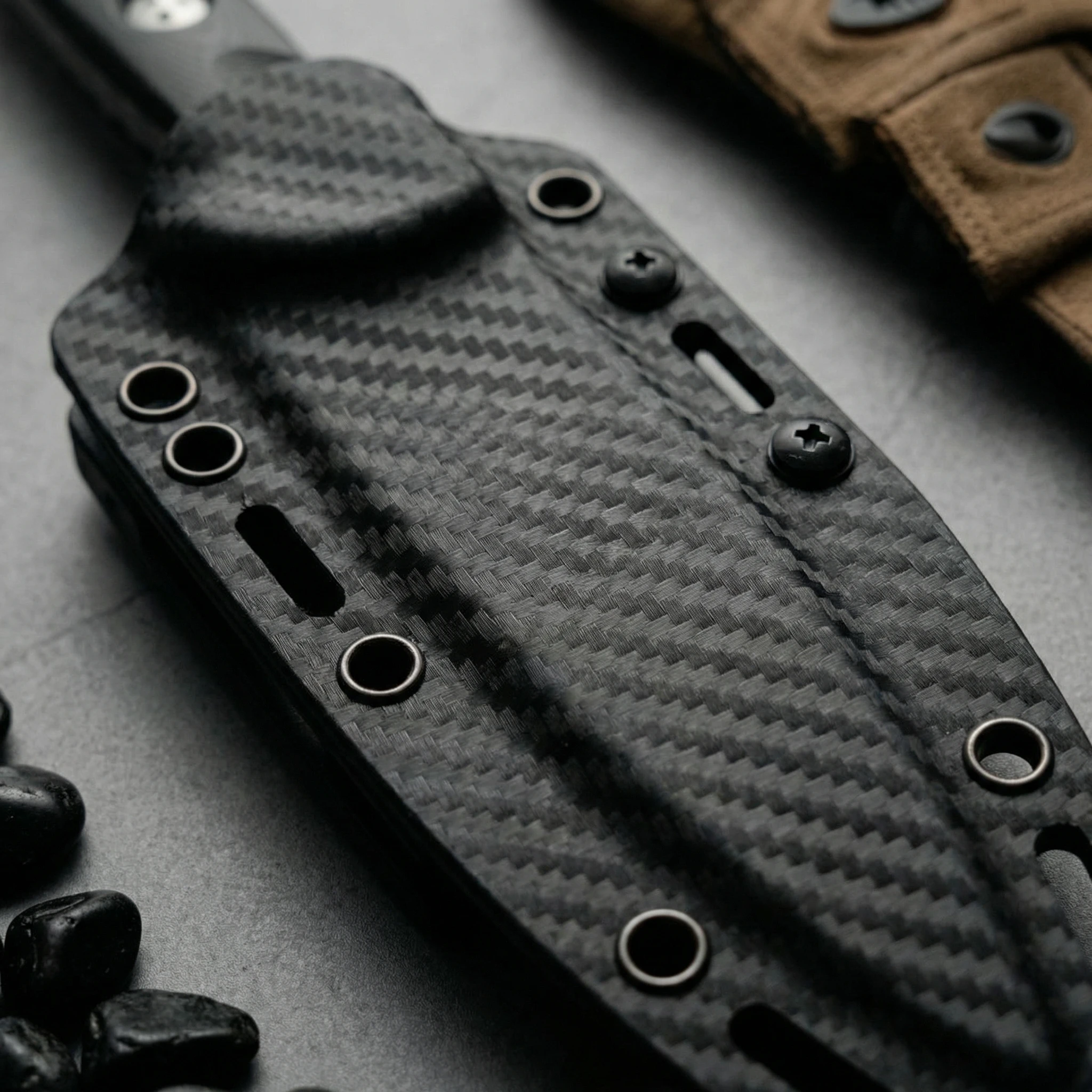 Cuchillo de hoja fija táctico para emergencia y senderismo robusto - imagen 4