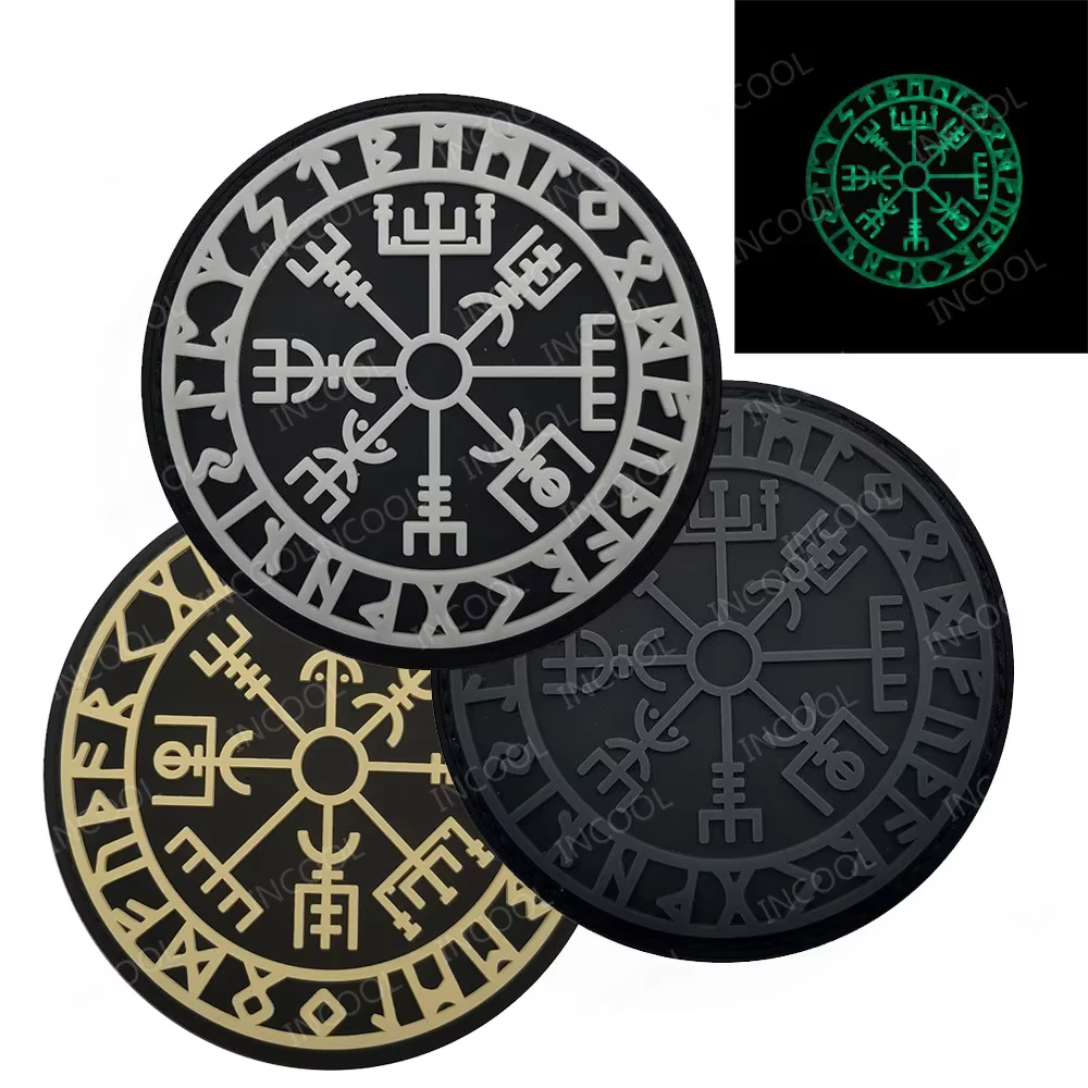 Parche táctico vikingo lobo brújula 3D reflectante - imagen 3