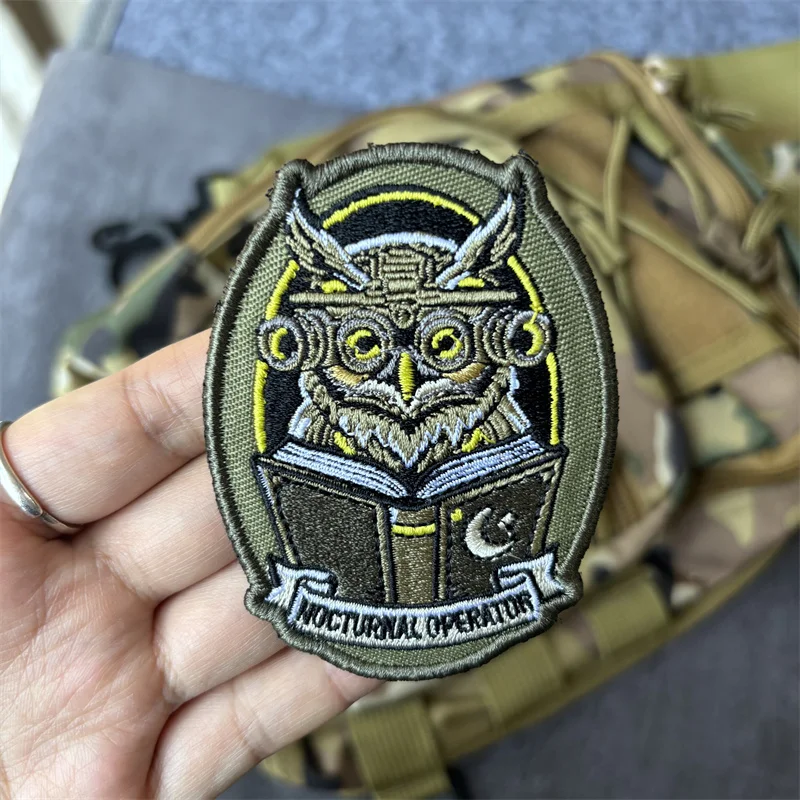 Parche táctico bordado búho insignia moral con gancho y bucle - imagen 2