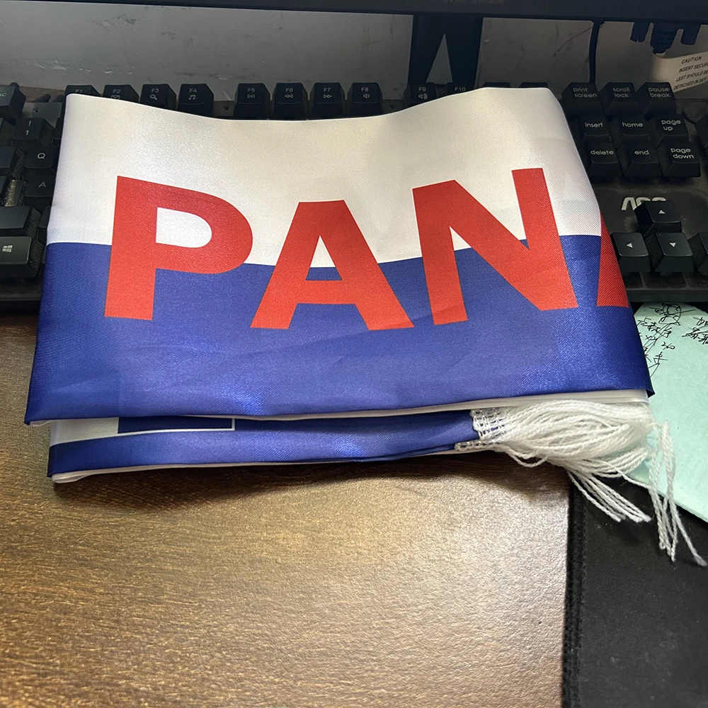 Bufanda satén Panamá estampada con borlas blancas para fútbol - imagen 5