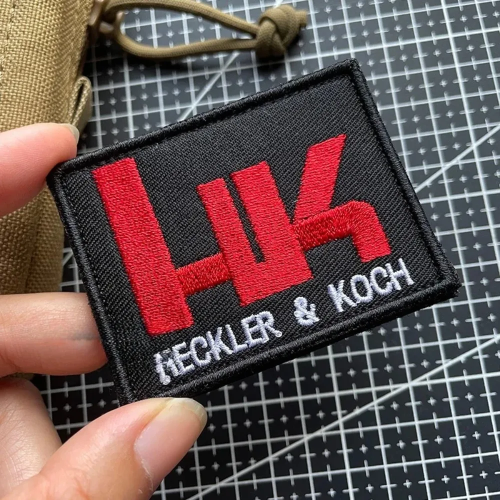 Parche táctico bordado HK Velcro – Insignia moral para mochila y brazalete - imagen 3