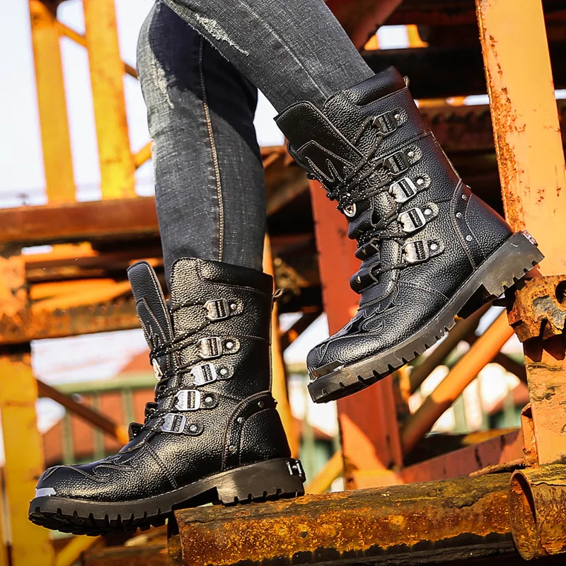 Botas de invierno cuero media caña biker negras calavera térmicas - imagen 2
