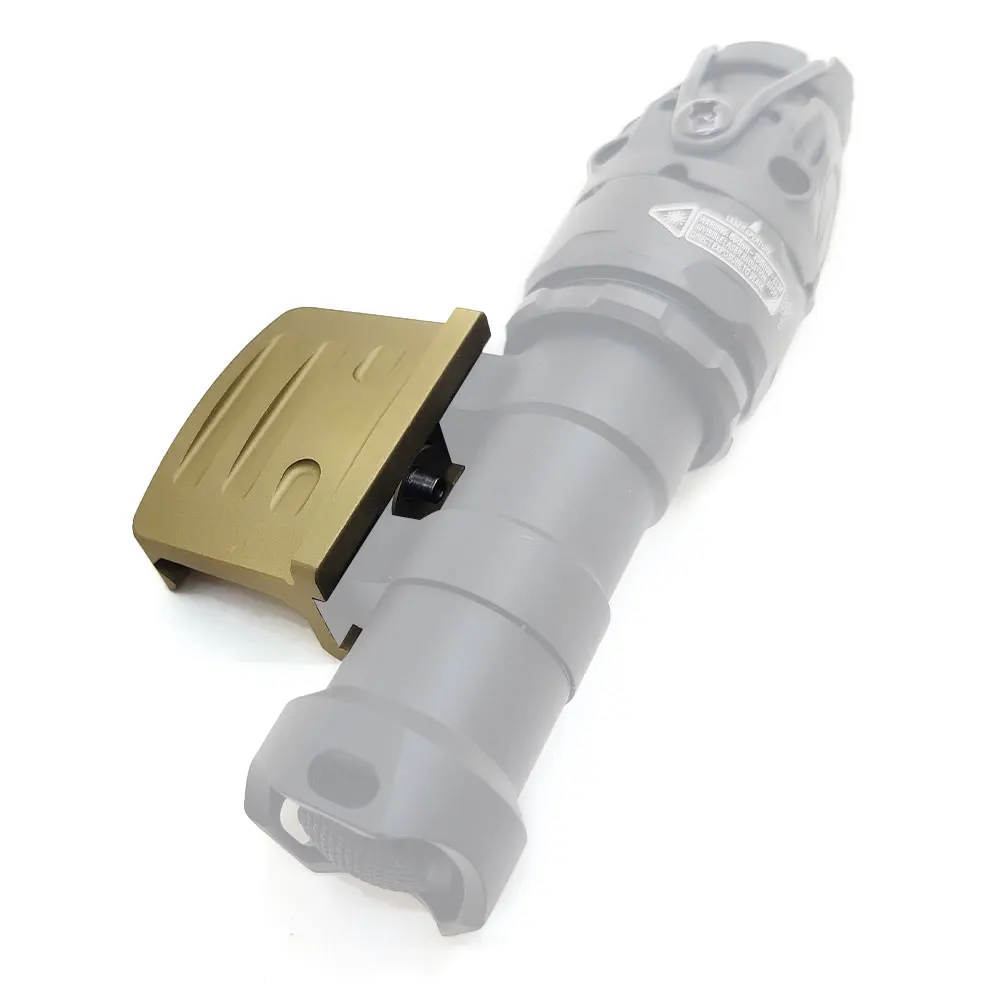 SOTAC Gear Soporte de montaje desplazado para linterna táctica - imagen 5