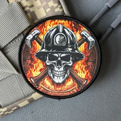 Parche táctico de calavera bombero con hacha – Gancho y bucle