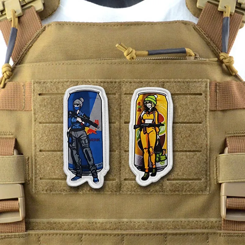 Parche de gancho y bucle con diseño anime y detalles tipo táctico