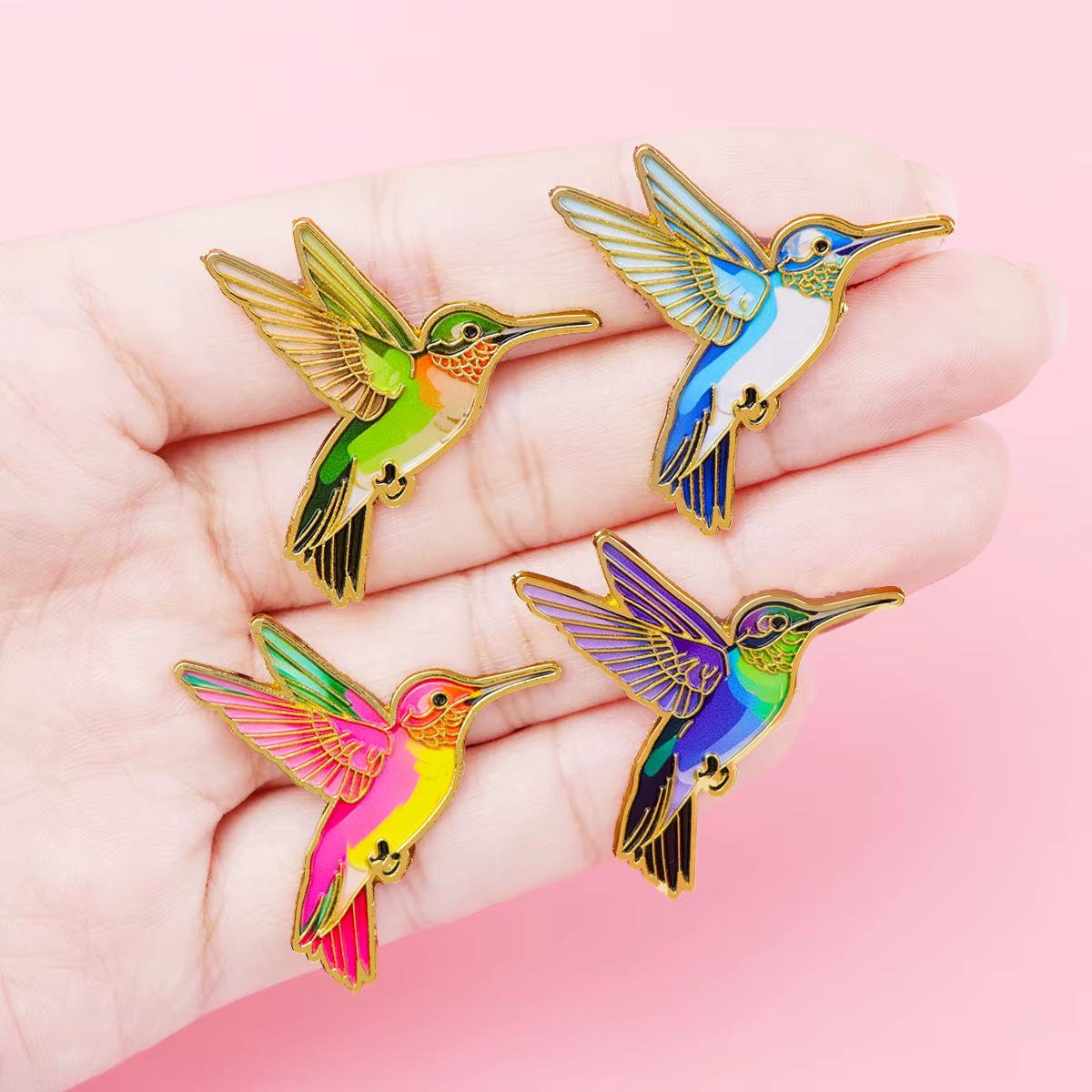 Pin de solapa colibrí esmaltado – broche de metal para mochila