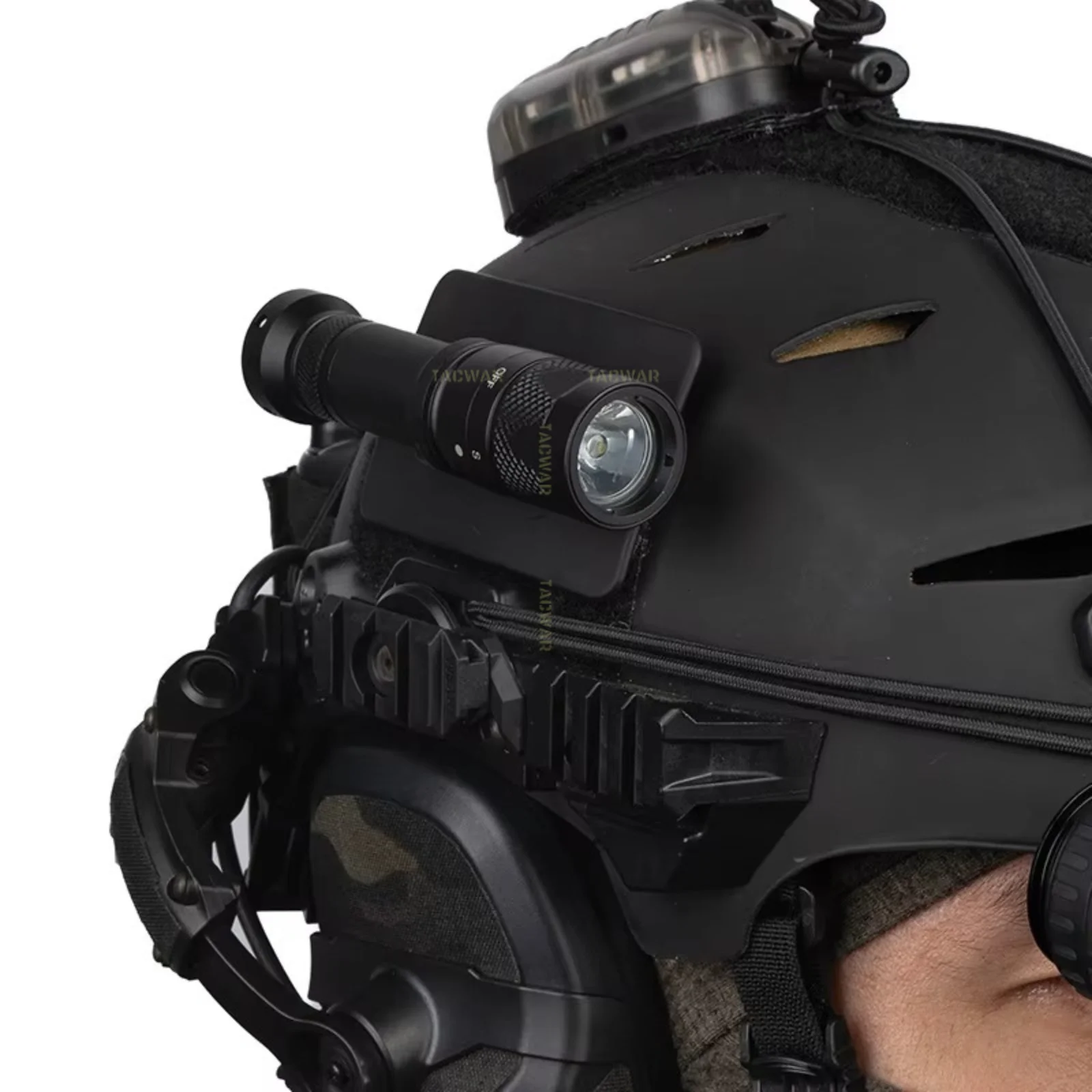 Adaptador montaje linterna táctica Surefire Scout para casco con rosca - imagen 3