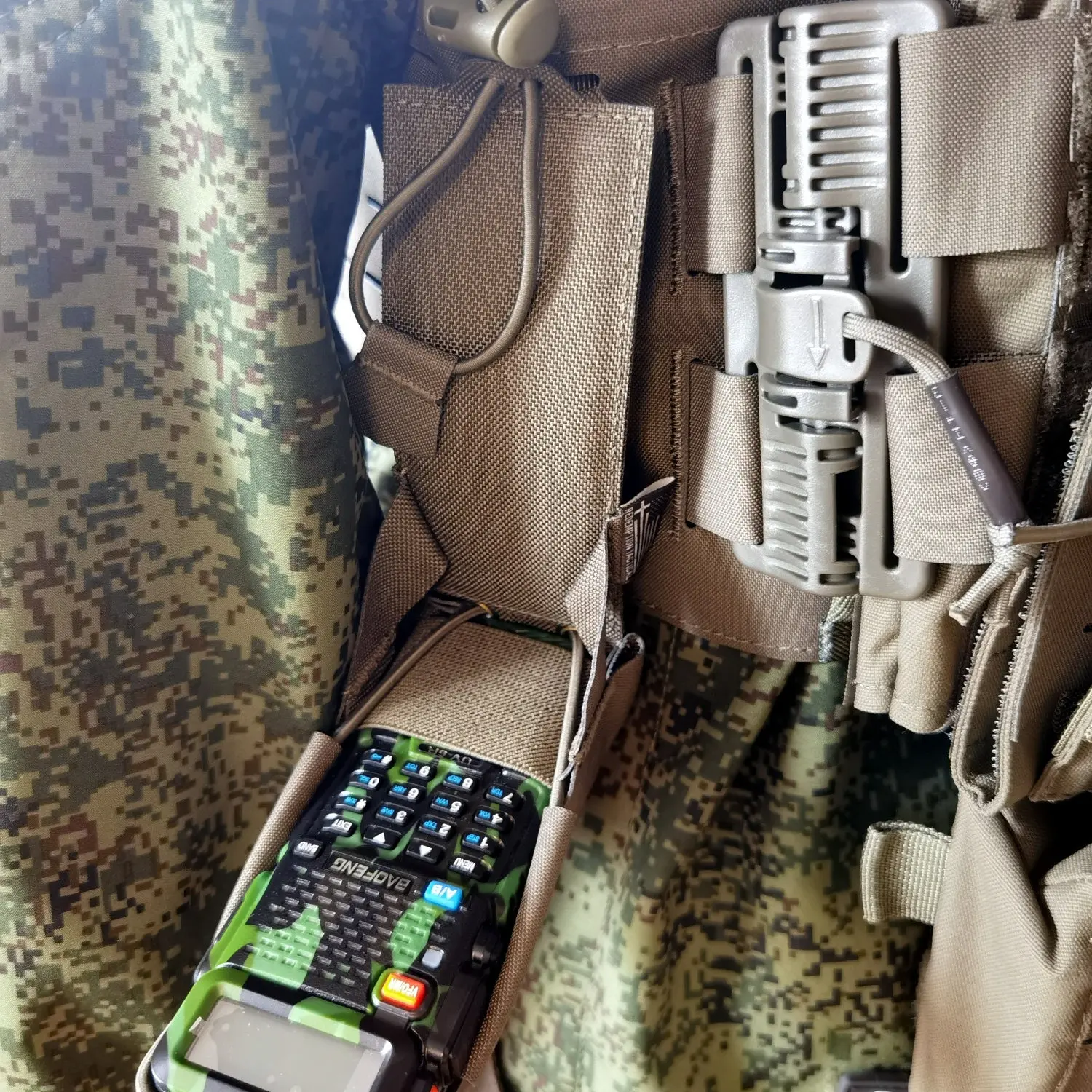 Funda táctica radio MOLLE Gridlok para intercom Baofeng - imagen 5