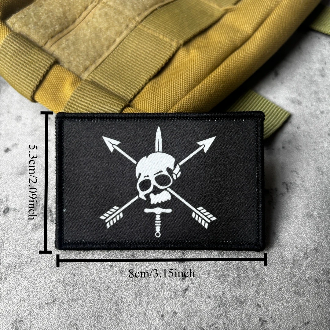 Parche táctico militar calavera y flechas cruzadas con velcro