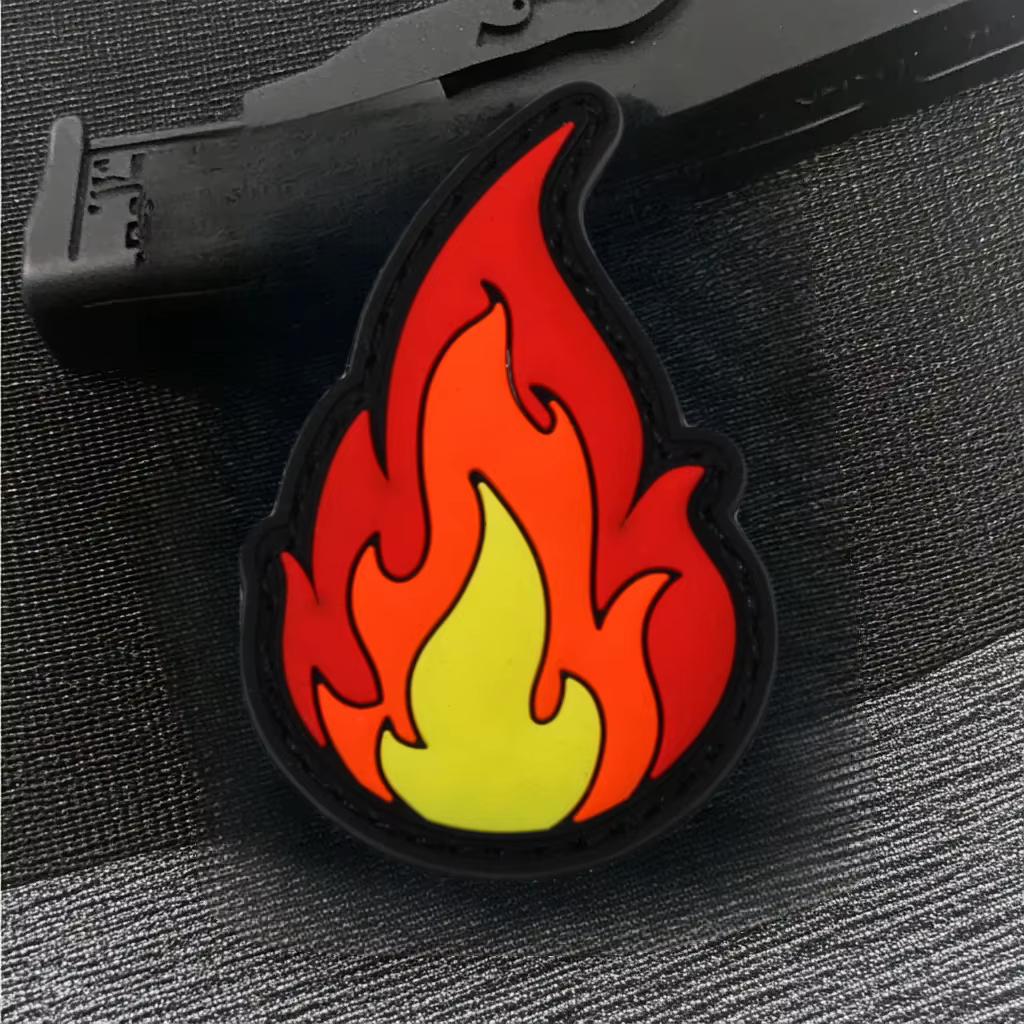 Parche hook loop llama táctico para brazalete y mochila - imagen 2