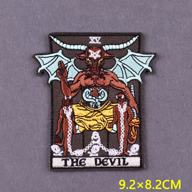 Parche bordado Tarot para ropa – Termoadhesivo DIY - imagen 2