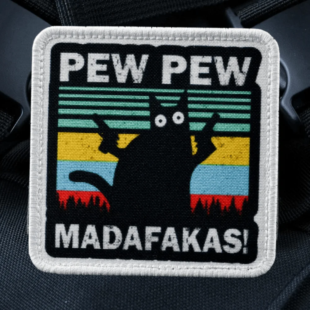 PEWPEW MADAFAKAS parche moral gato bordado velcro mochila táctica - imagen 4