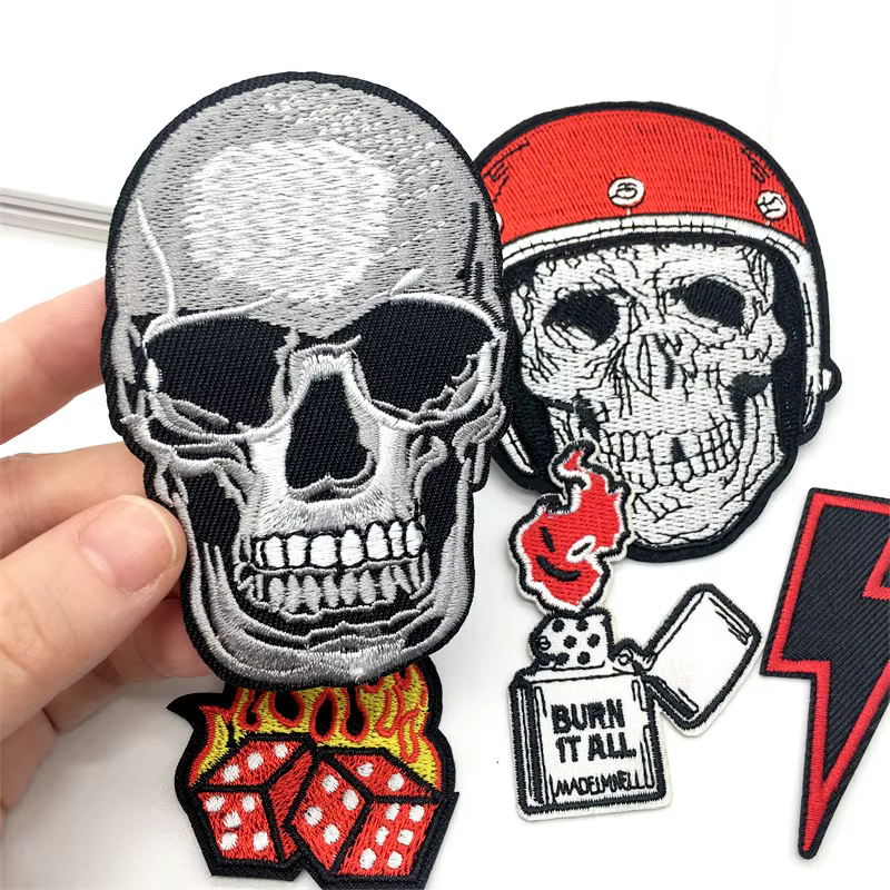 Parche táctico bordado calavera con llamas termoadhesivo - imagen 5