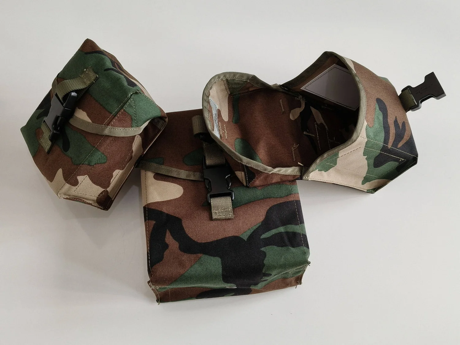 Bolsa de munición MOLLE camuflaje selva con soporte interno - imagen 4