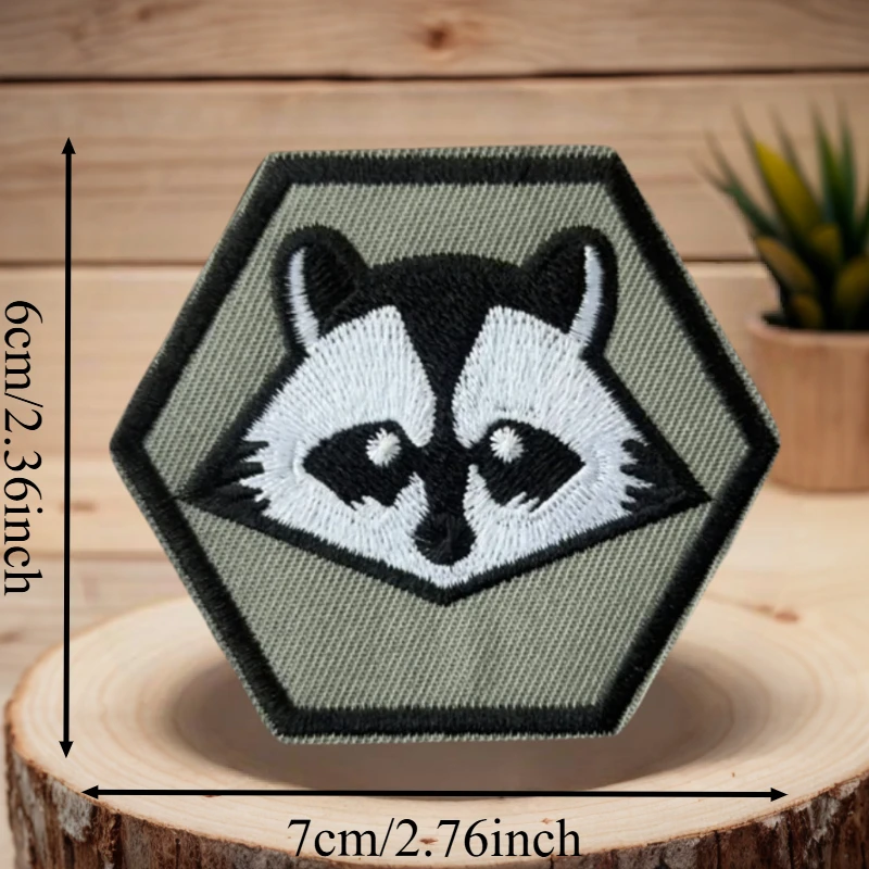 Parche bordado 3D de mapache táctico para chaleco y mochila - imagen 2