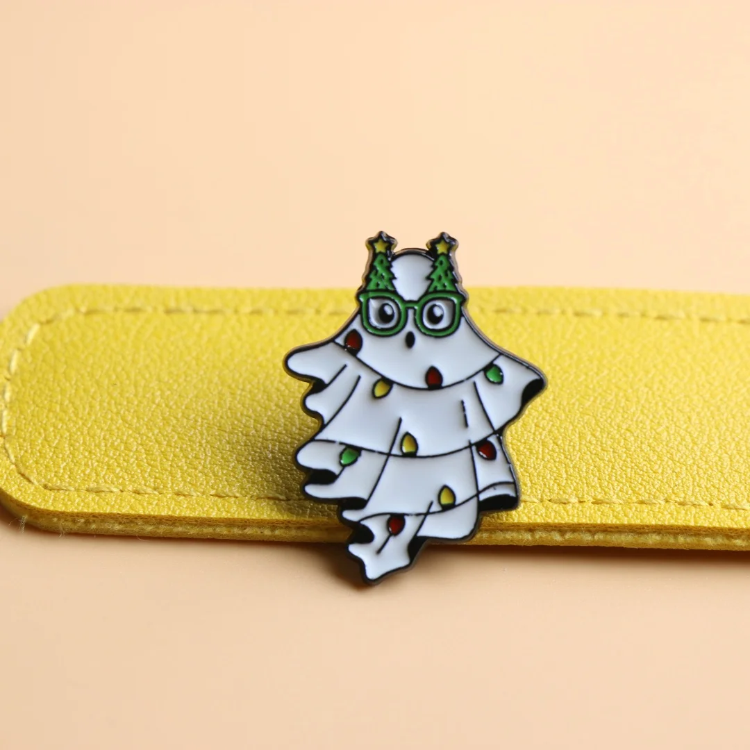 Broche táctico metálico fantasma para mochila y chaqueta - imagen 3