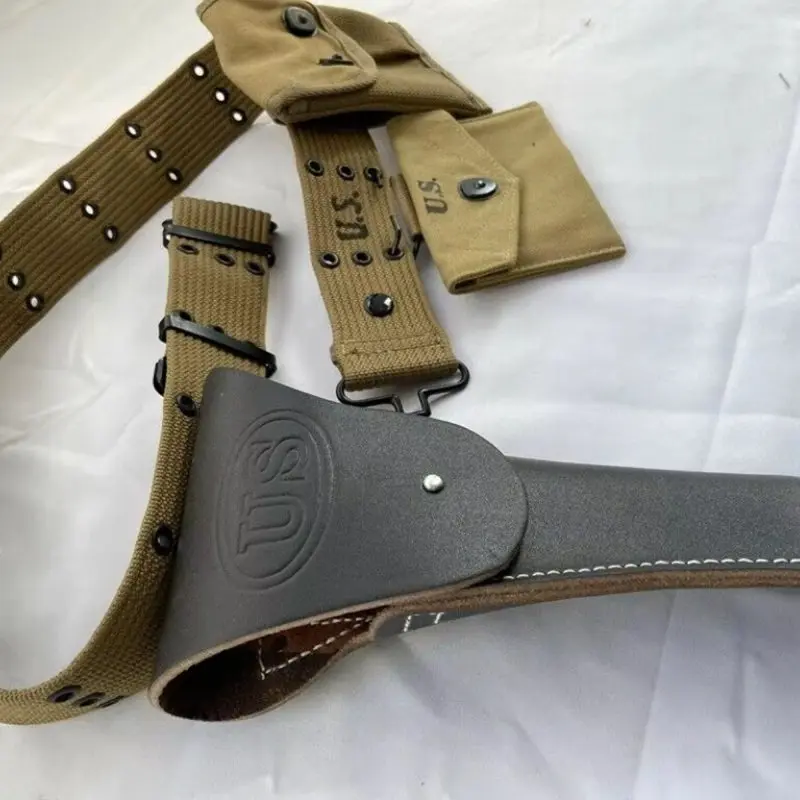 Funda M1911 de cuero negro y equipo militar II Guerra Mundial - imagen 2