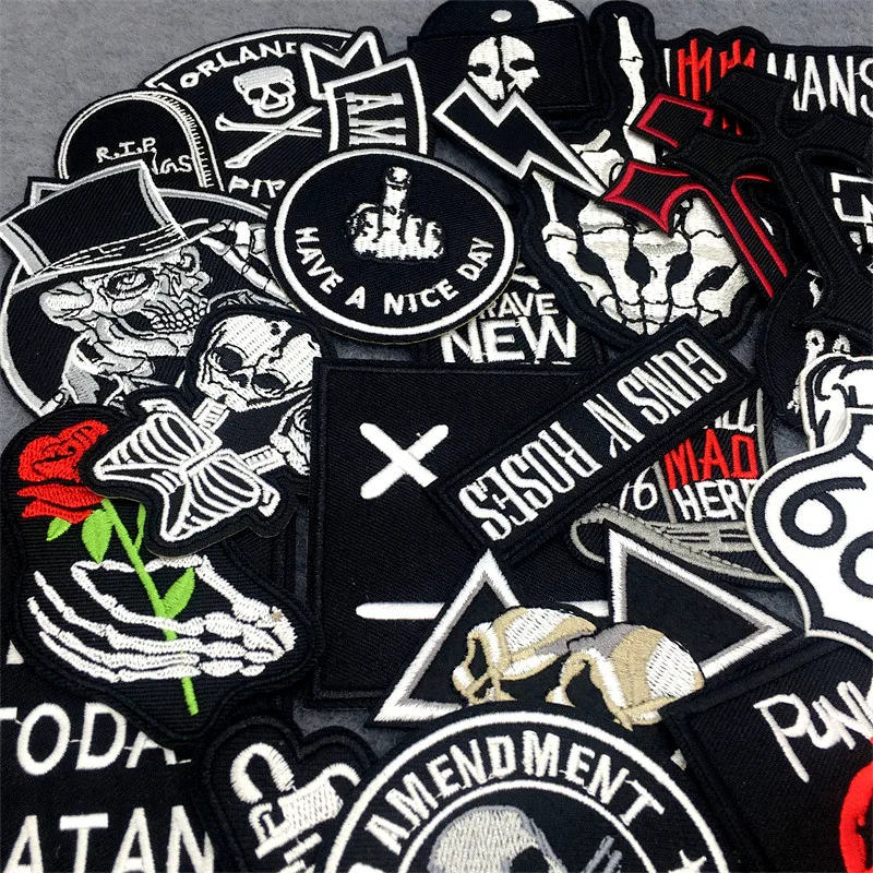 Parches Punk bordados para planchar – apliques blanco y negro - imagen 3