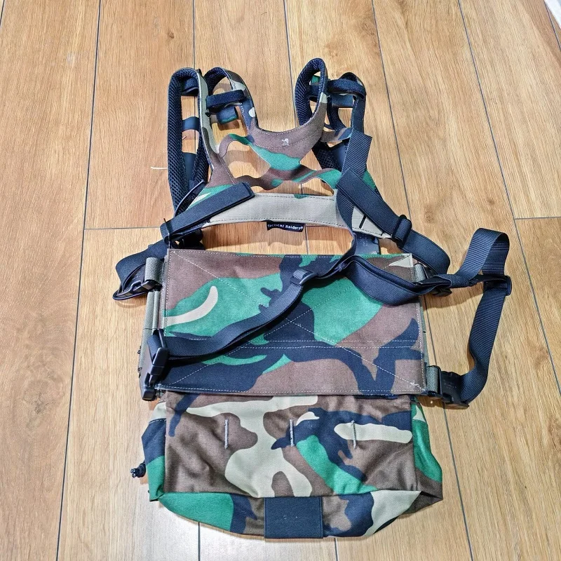 Mochila de pecho táctica en nailon cortada con láser - imagen 4
