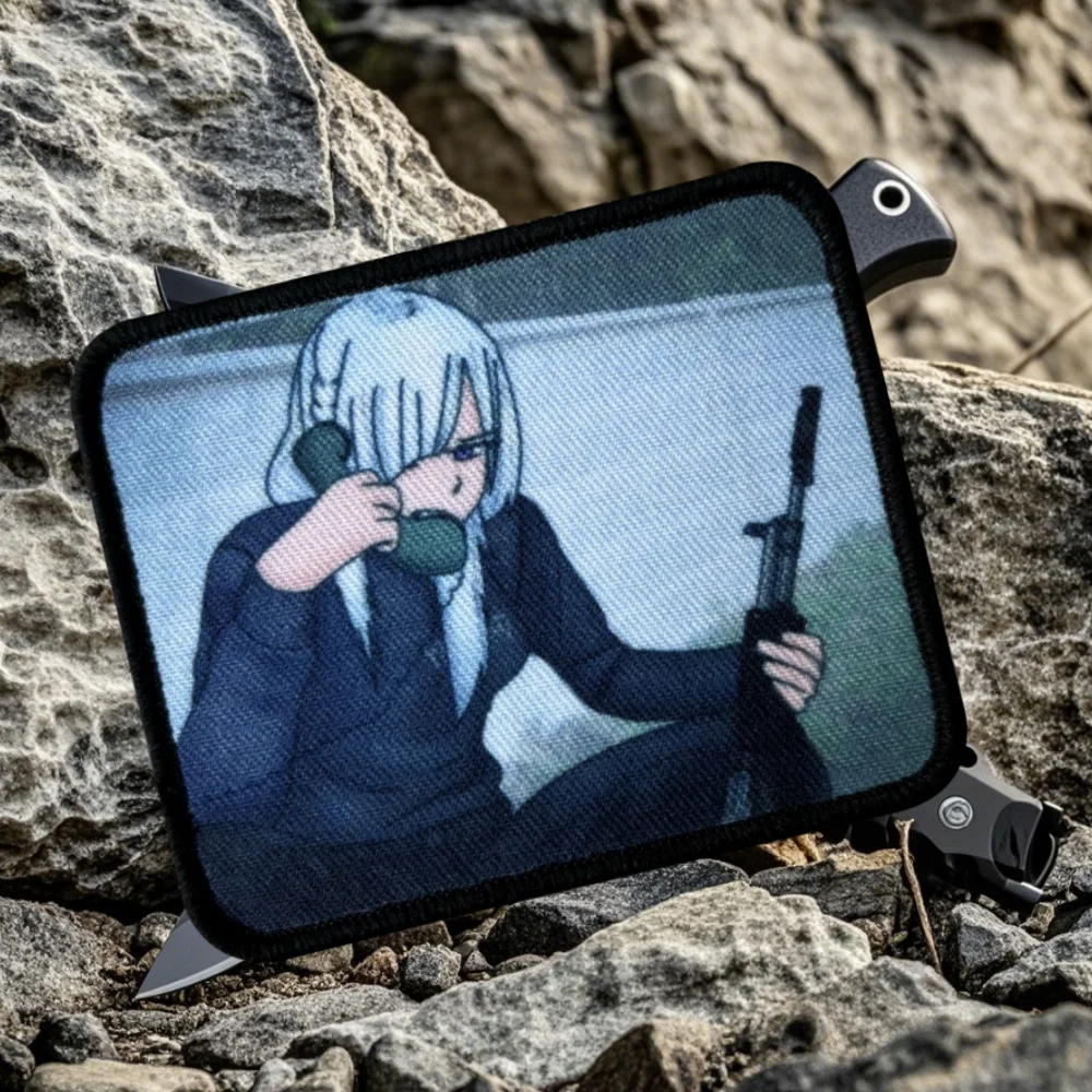Parche táctico anime militar con velcro para brazalete - imagen 2