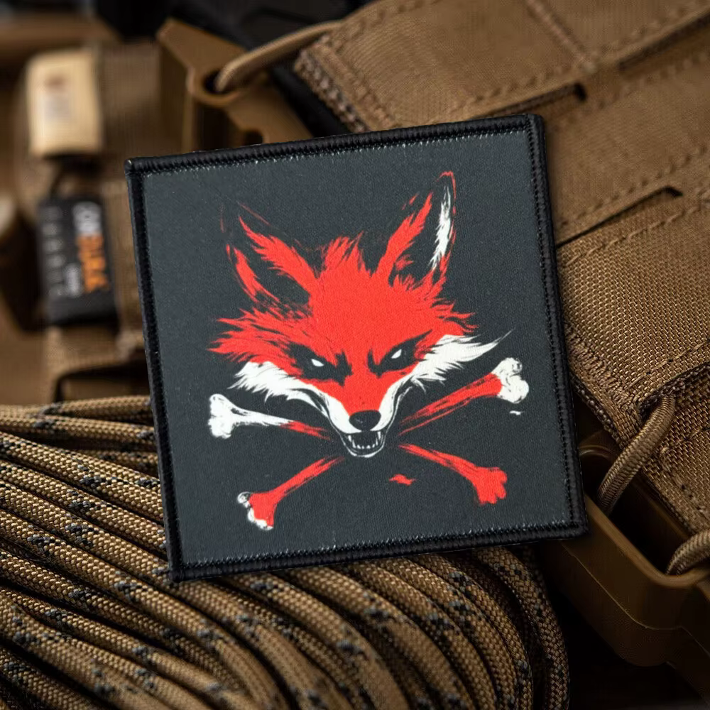 Parche táctico zorro rojo pirata insignia moral con velcro - imagen 5
