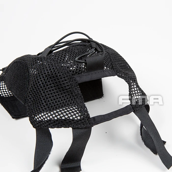 Ajuste del borde elástico sobre casco táctico