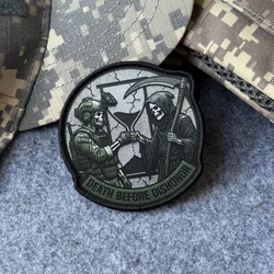 Parche táctico calavera Death Before Dishonor con velcro para mochila