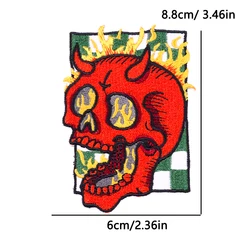 Parche termoadhesivo calavera diablo terror – bordado esqueleto punk