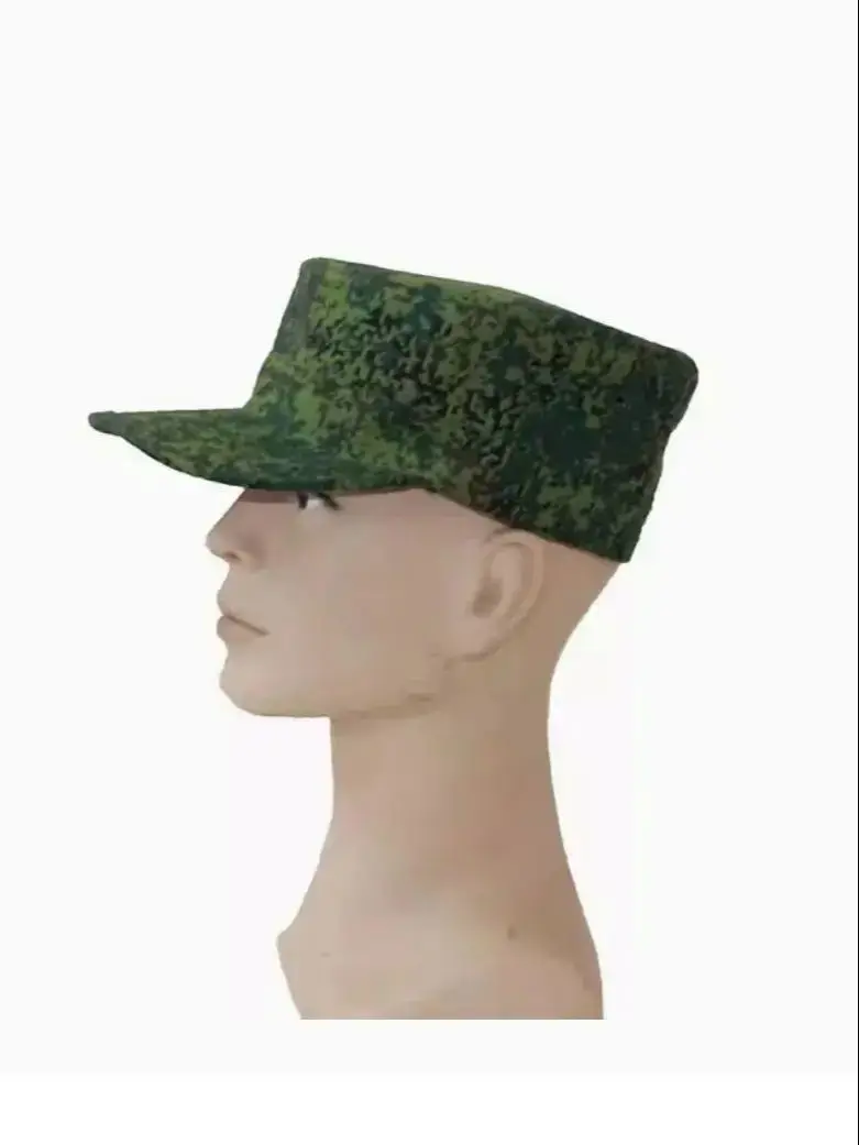 Gorra táctica EMR vista frontal con camuflaje woodland verde