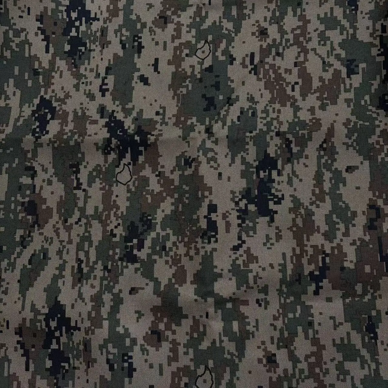 Tela de camuflaje táctico en nailon impermeable antiinfrarrojos - imagen 4