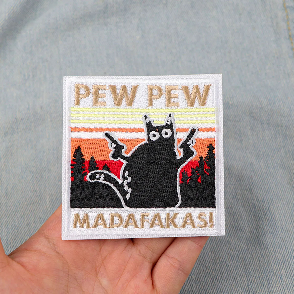 Parche bordado Halloween gato negro – Termoadhesivo para coser o planchar - imagen 5