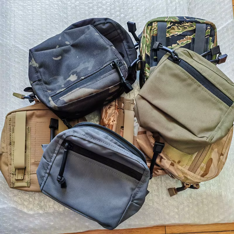 Bolsa táctica de almacenamiento en nailon resistente