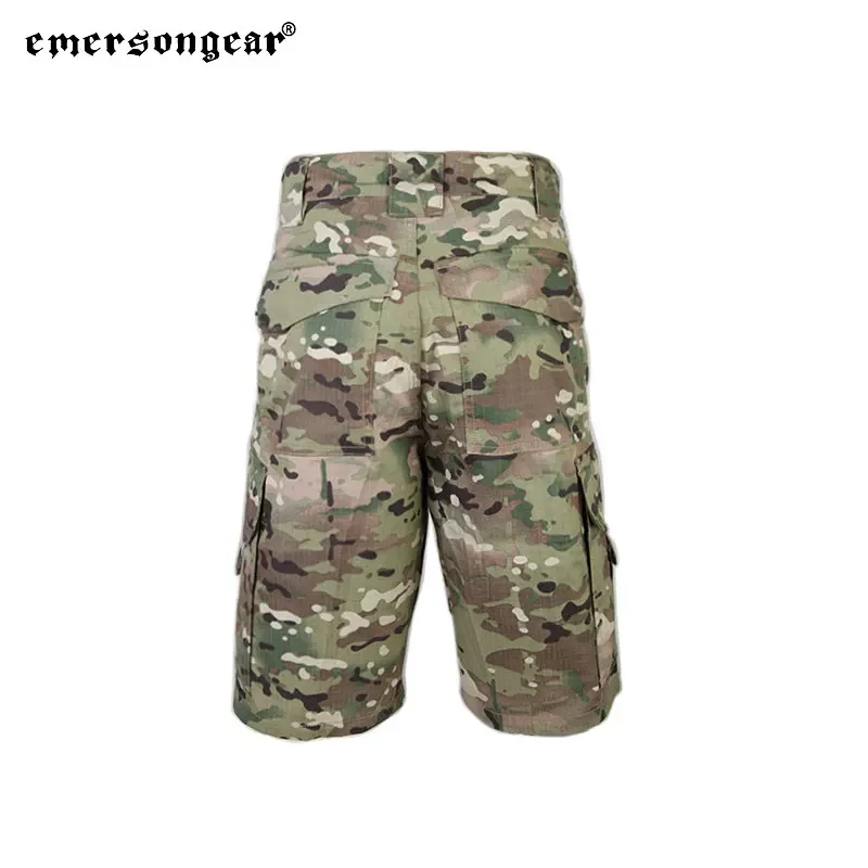 Detalle del tejido resistente de los pantalone tácticos Emersongear