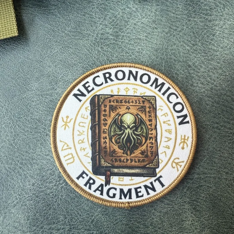 Necronomicon Fragment parche táctico tentáculo Cthulhu MOLLE - imagen 4