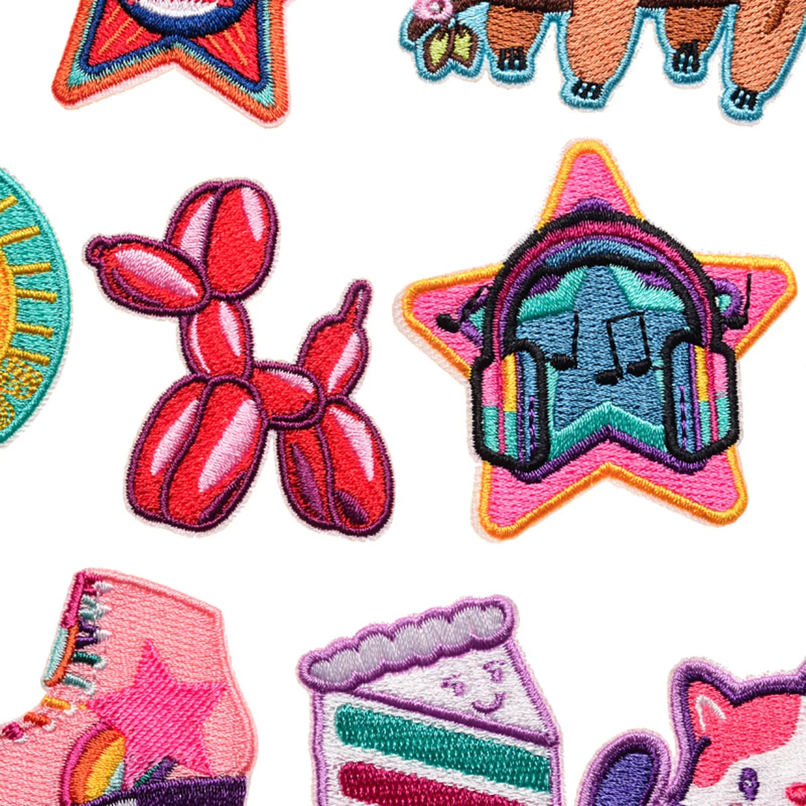 Parches bordados de dibujos animados para coser o planchar - imagen 2