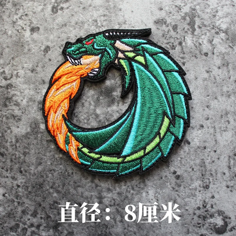 Parche bordado con velcro cabeza lobo y dragón chino - imagen 3