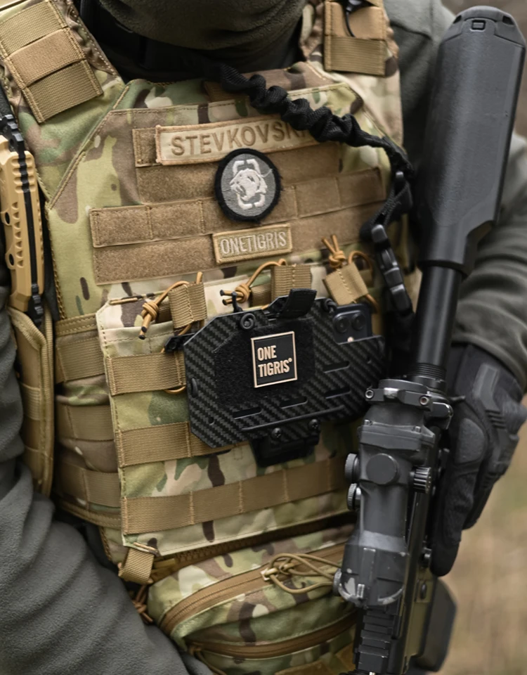 Fijación MOLLE del soporte