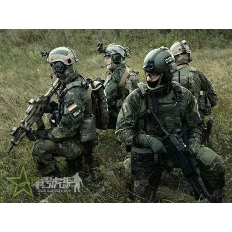 Bolsa de agua DeBan KSK Equipment para hidratación táctica - imagen 2