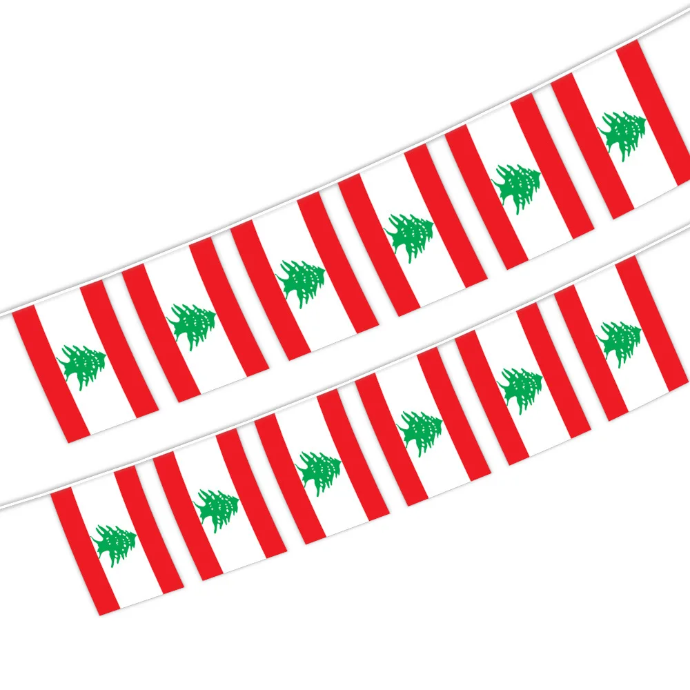 Banderines en decoracion exterior